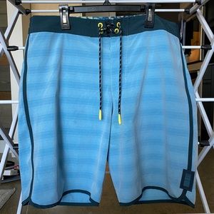 Men’s Blue Depactus Boardshort